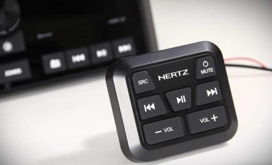 Цифровой медиа ресивер (магнитола) HERTZ HMR 20 - DIGITAL MEDIA RECEIVER
