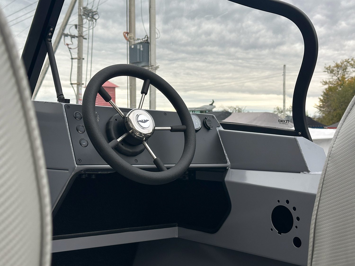 Лодка Volzhanka 50 Fish (серый) - В наличии