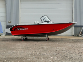 Лодка Волжанка Volzhanka 46 Fish (белый-красный) - В наличии